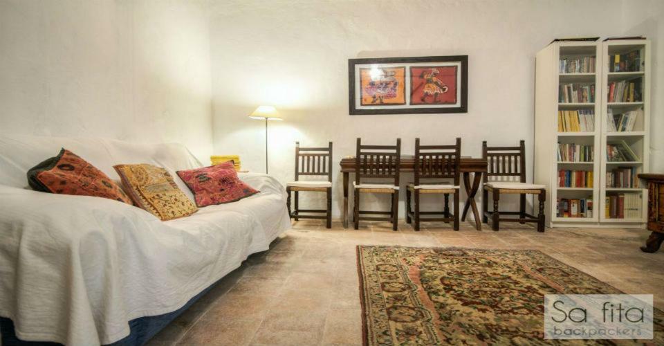 Sa Fita Backpackers - Albergue Juvenil Esporles Bagian luar foto